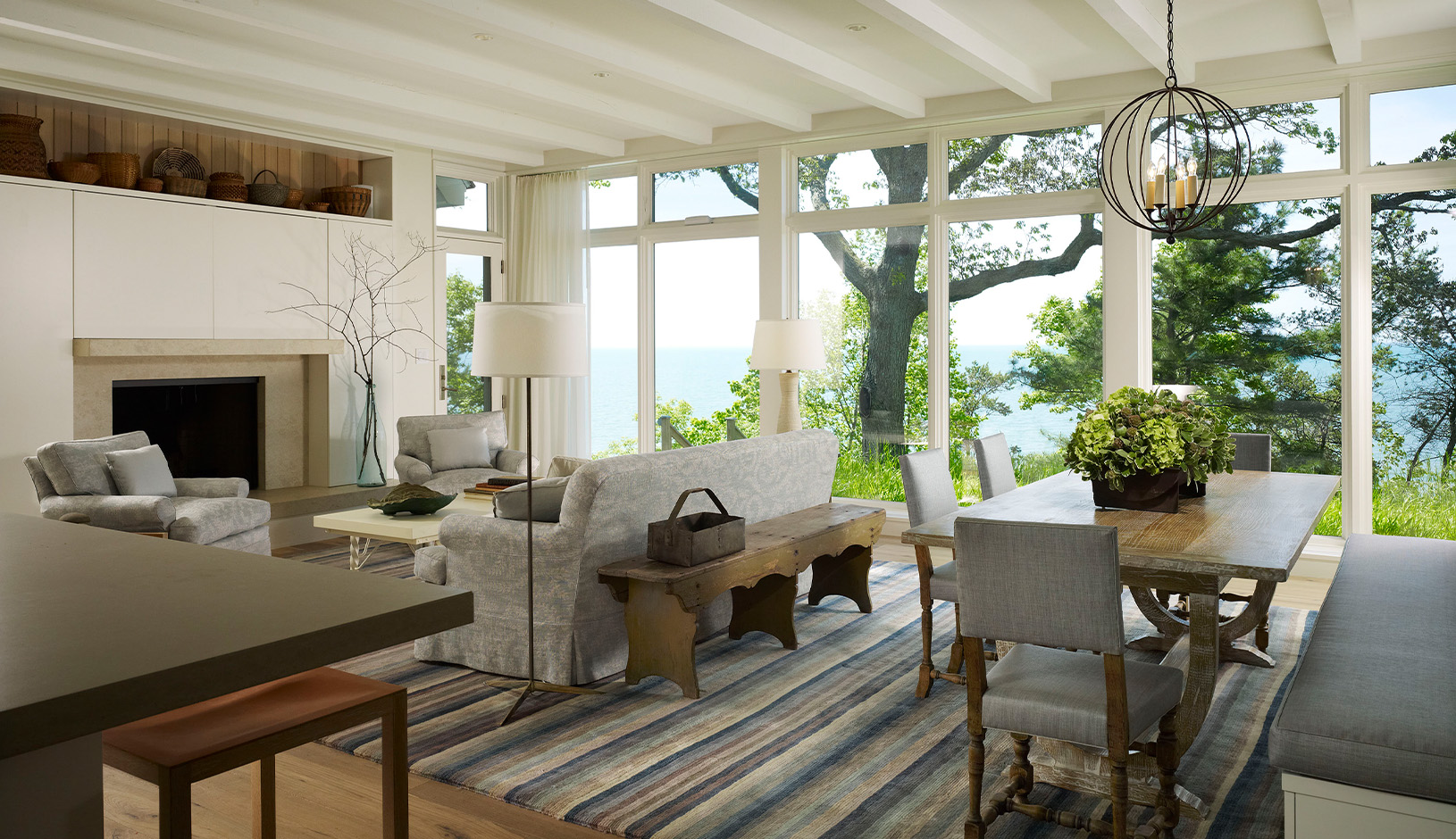 Robbins-Architecture-Lakeside-Retreat-Living