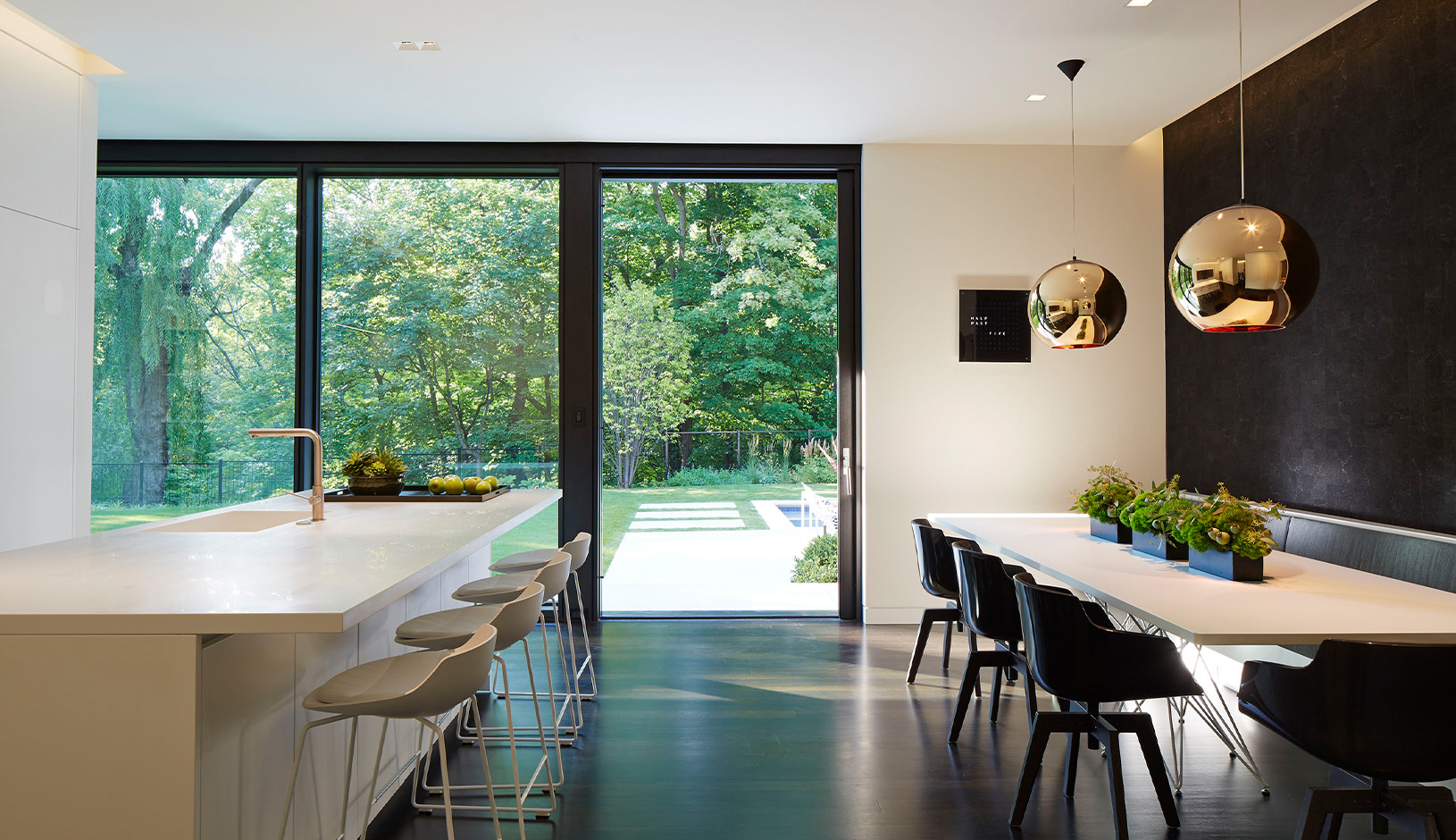 Robbins-Architecture-Ravine-House-Kitchen-1